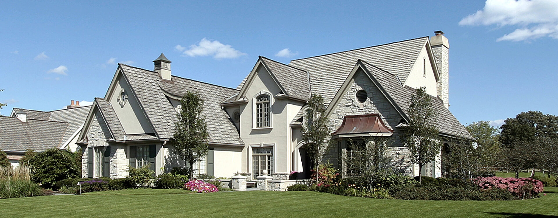 A house with a lawn and a yard in Cedar Park